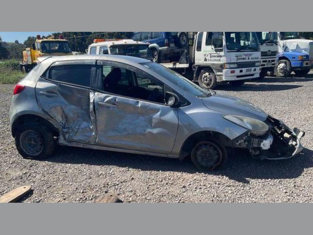 Photo '21' of Mazda Demio 1300