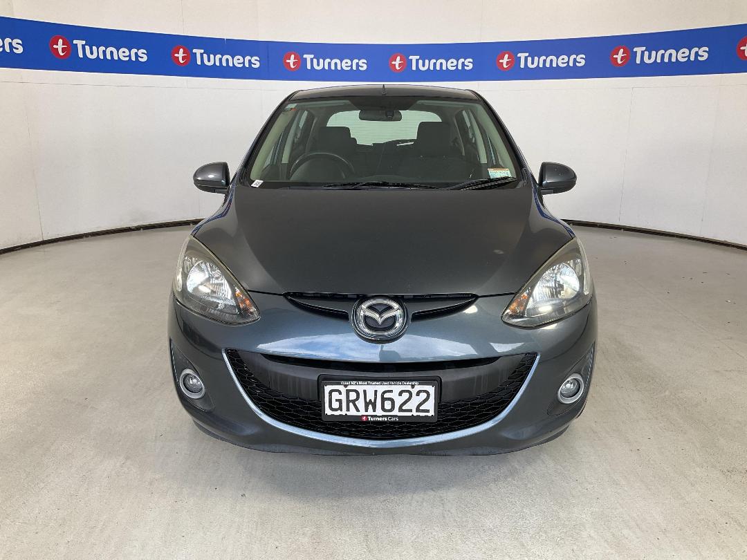 Photo '2' of Mazda Mazda2