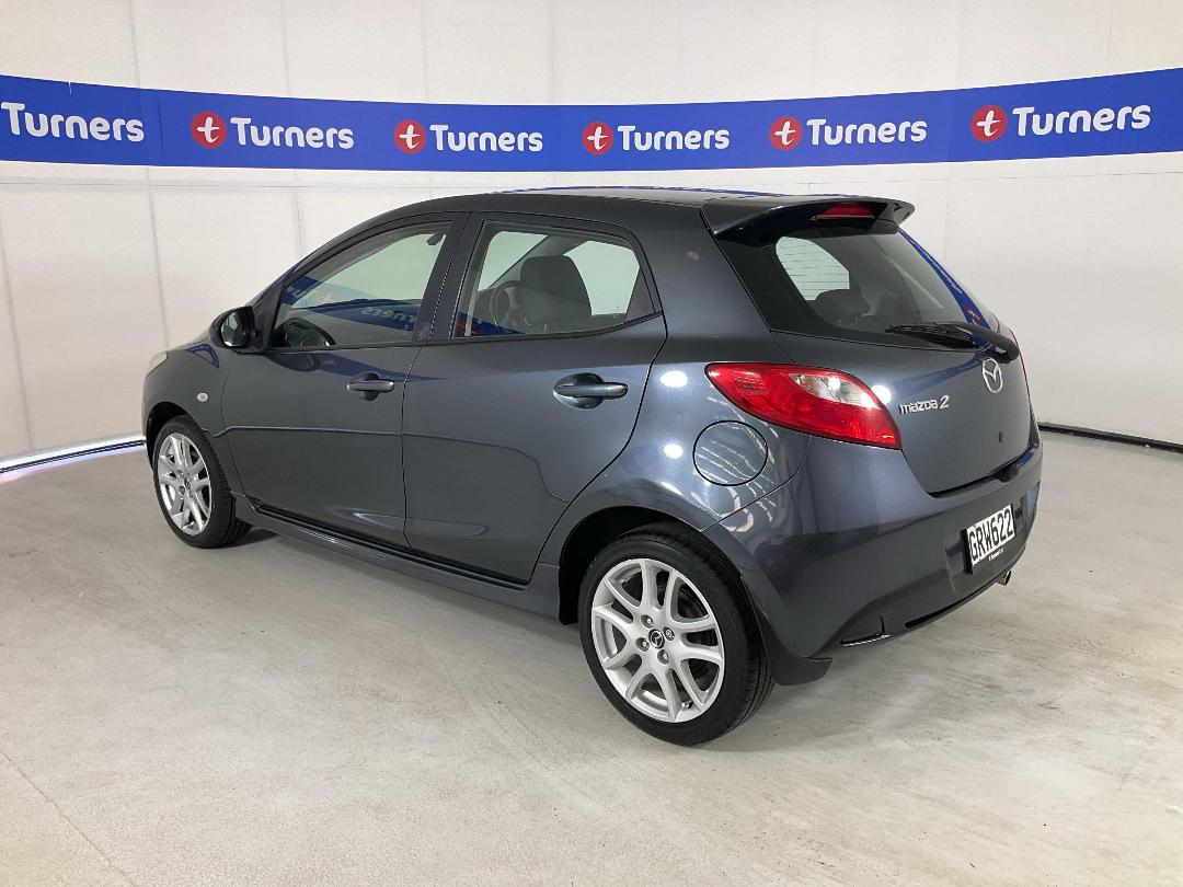 Photo '5' of Mazda Mazda2