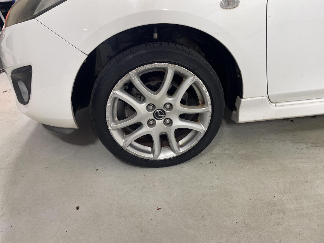 Photo '10' of Mazda Mazda2