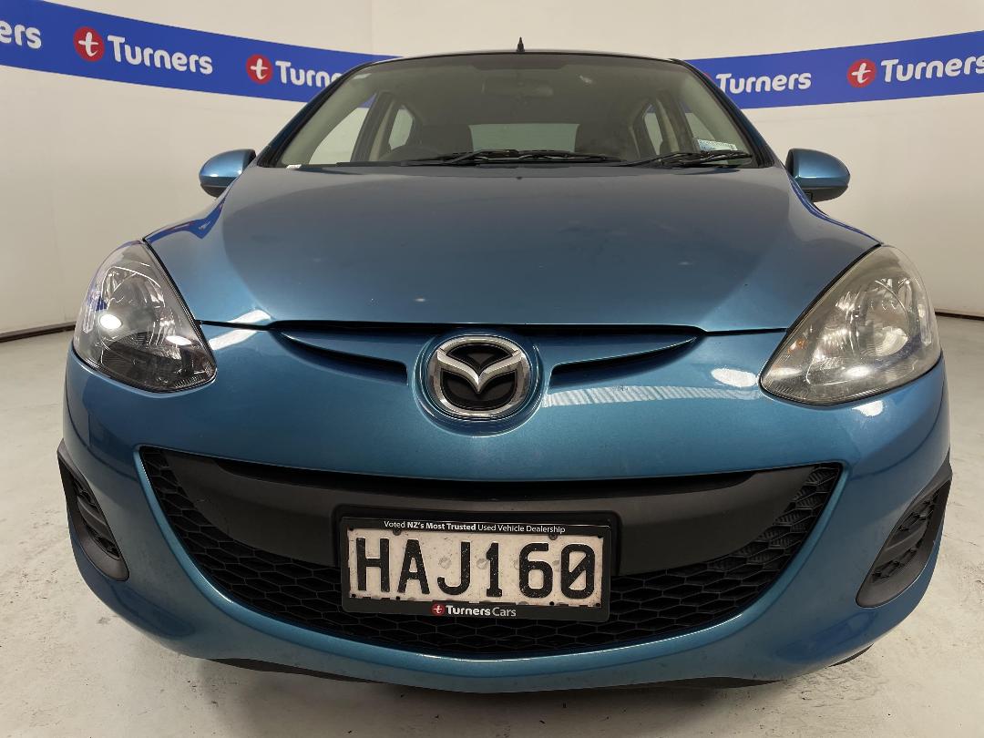 Photo '2' of Mazda Mazda2