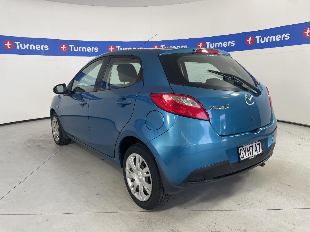 Photo '5' of Mazda Mazda2