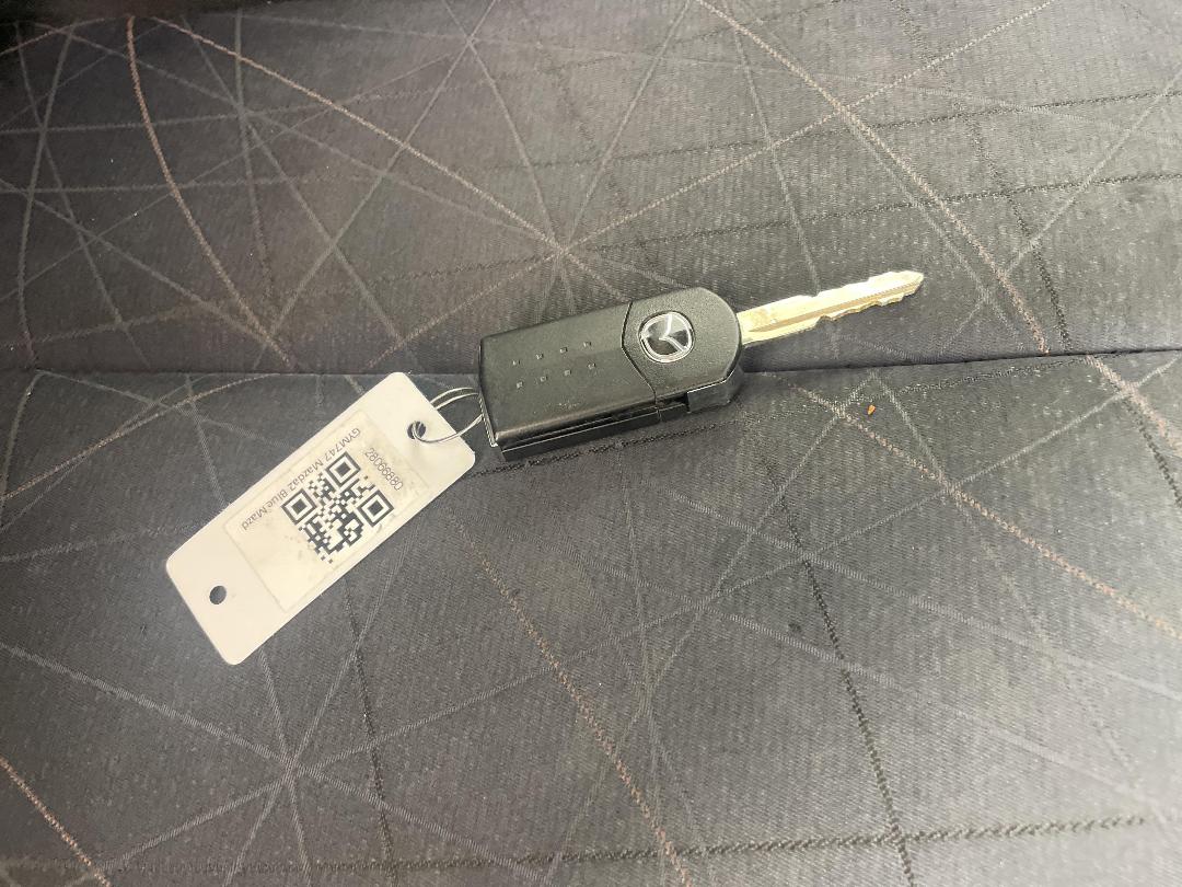 Photo '22' of Mazda Mazda2