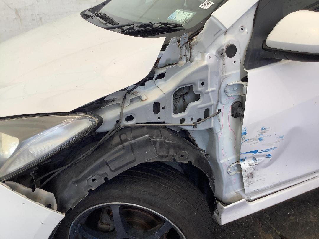 Photo '2' of Mazda Mazda2 Sport