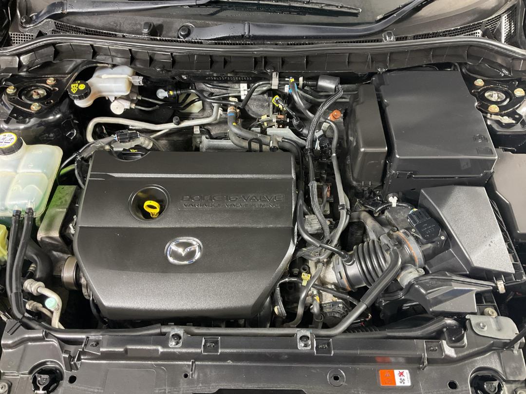 Photo '13' of Mazda Mazda3