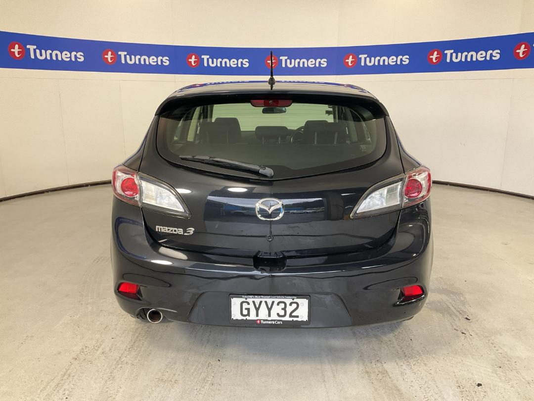 Photo '6' of Mazda Mazda3