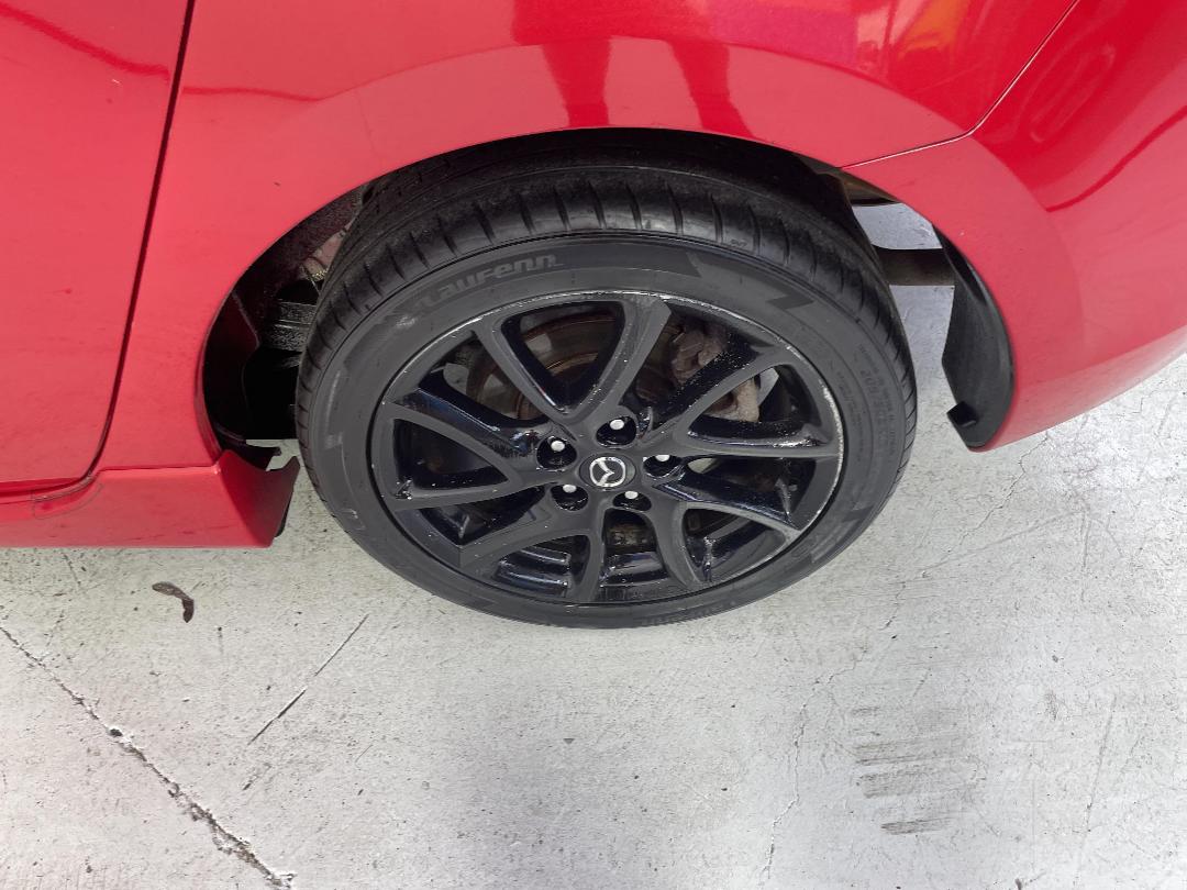 Photo '11' of Mazda Mazda3