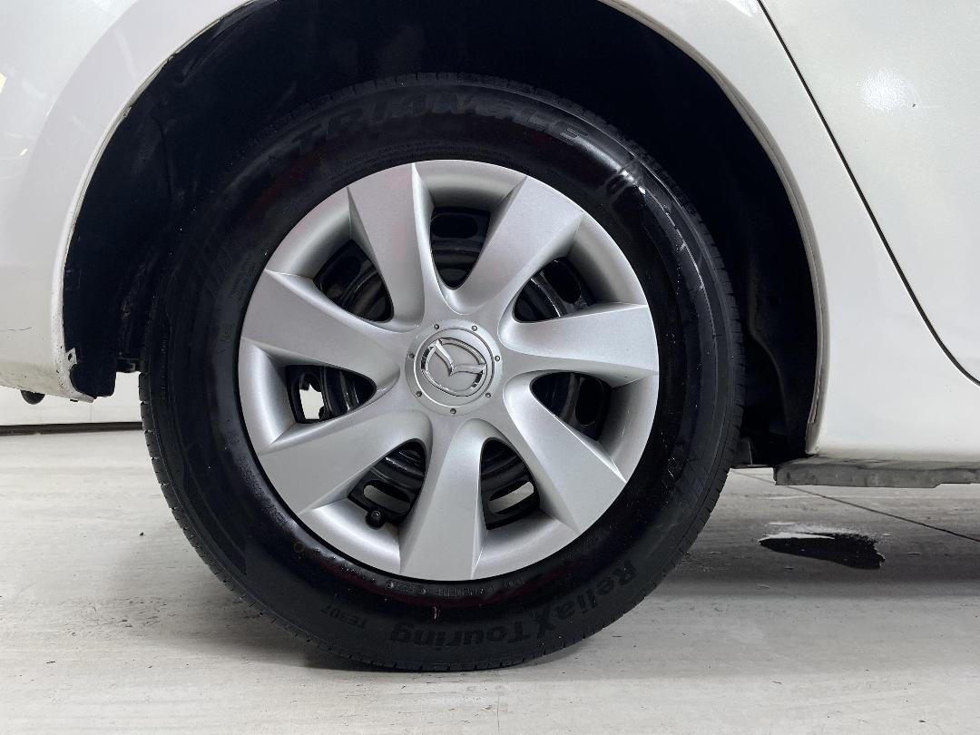 Photo '12' of Mazda Mazda3 Photo '12' of Mazda Mazda3