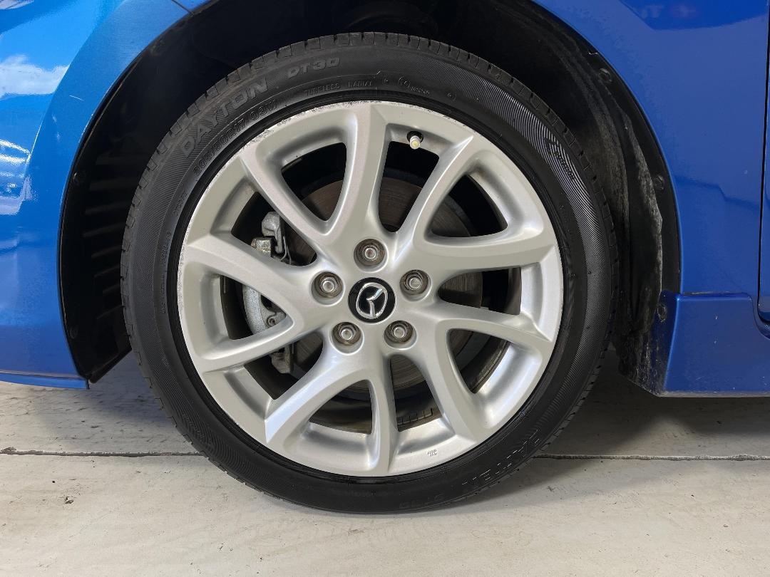 Photo '10' of Mazda Mazda3