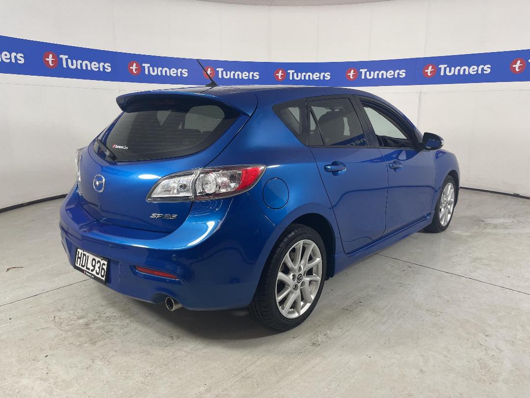 Photo '7' of Mazda Mazda3