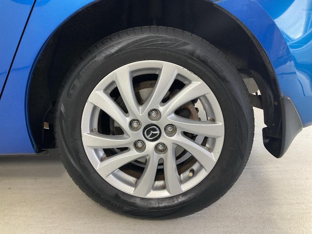 Photo '11' of Mazda Mazda3 Photo '11' of Mazda Mazda3