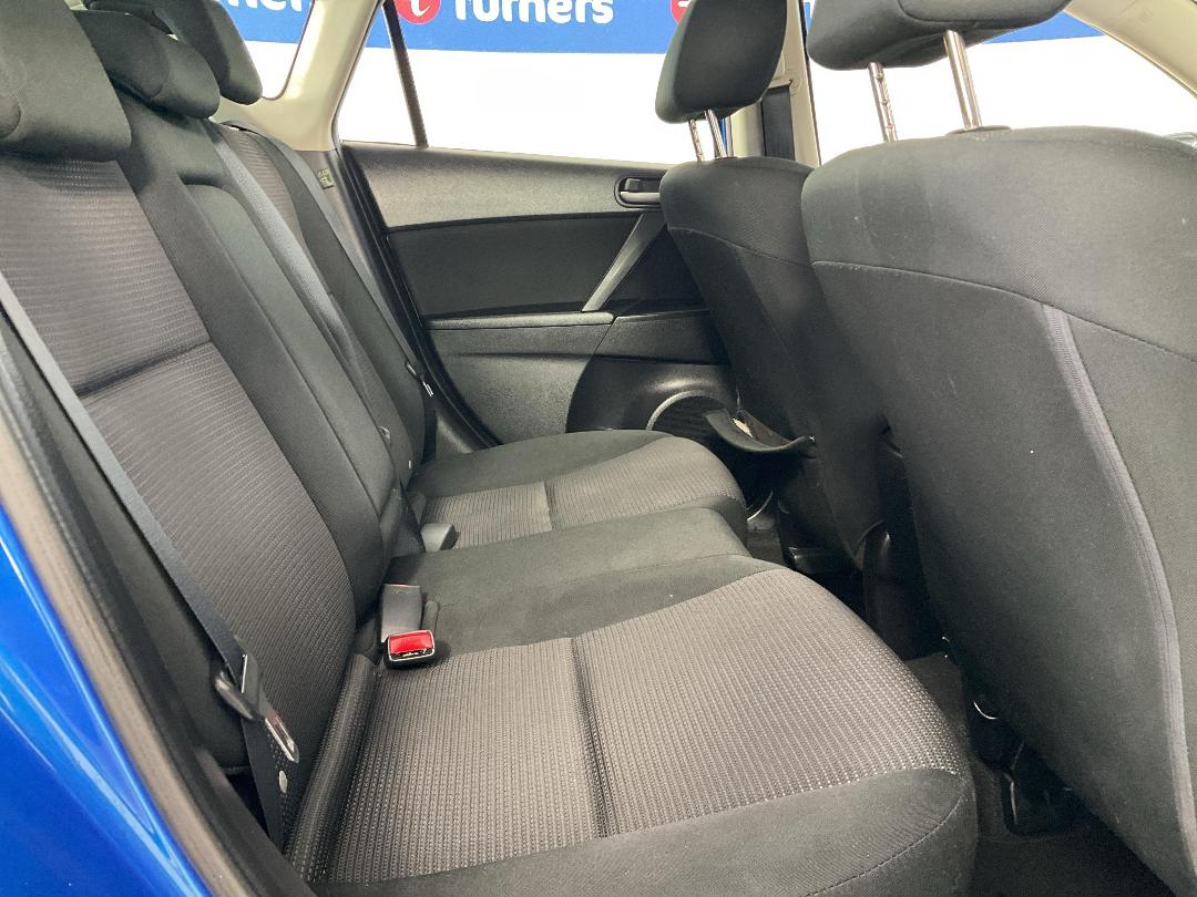 Photo '20' of Mazda Mazda3 Photo '20' of Mazda Mazda3