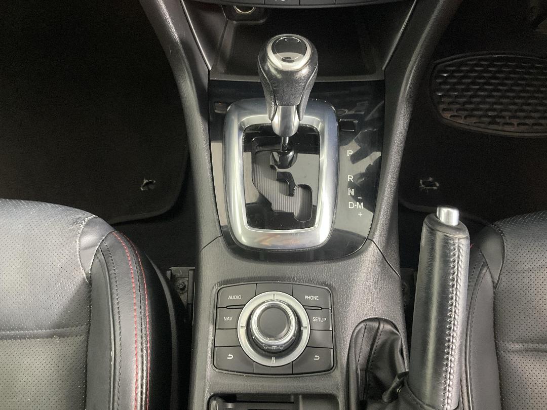 Photo '18' of Mazda Mazda6