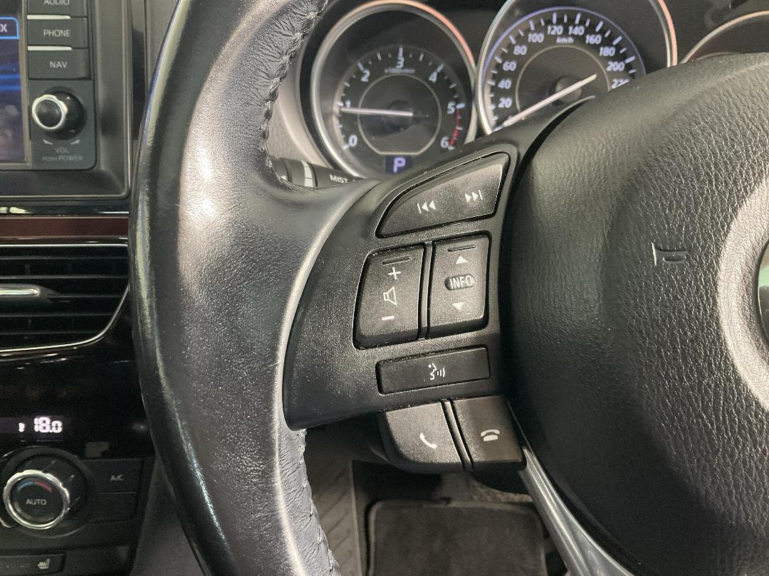 Photo '26' of Mazda Mazda6