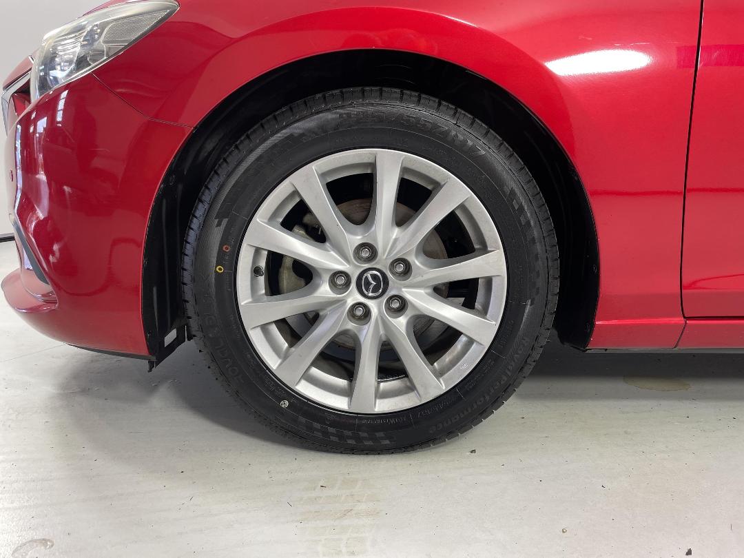 Photo '10' of Mazda Mazda6