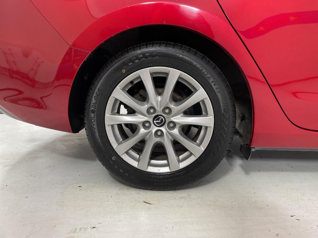 Photo '12' of Mazda Mazda6