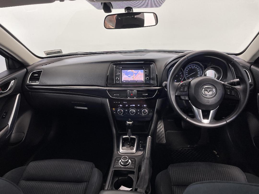 Photo '17' of Mazda Mazda6