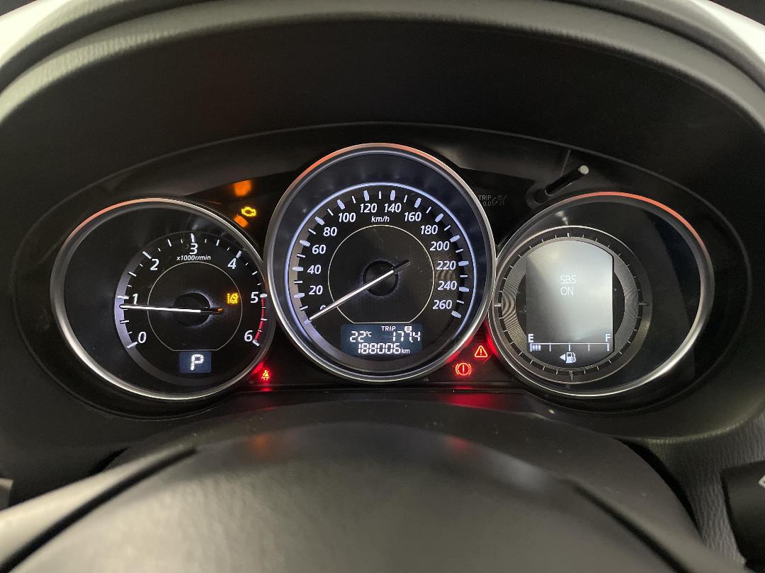 Photo '21' of Mazda Mazda6