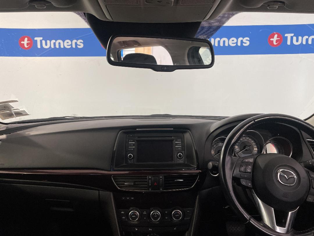 Photo '17' of Mazda Mazda6