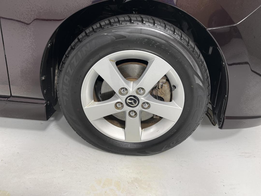 Photo '9' of Mazda Premacy