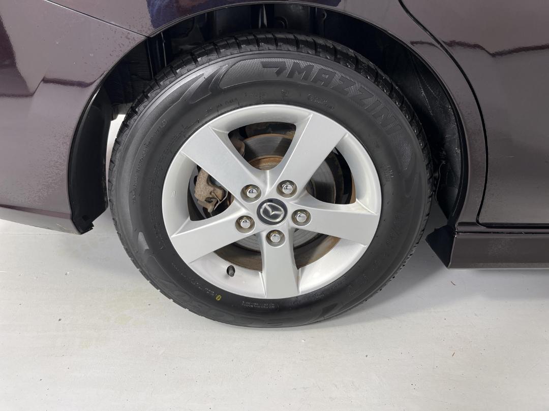 Photo '12' of Mazda Premacy