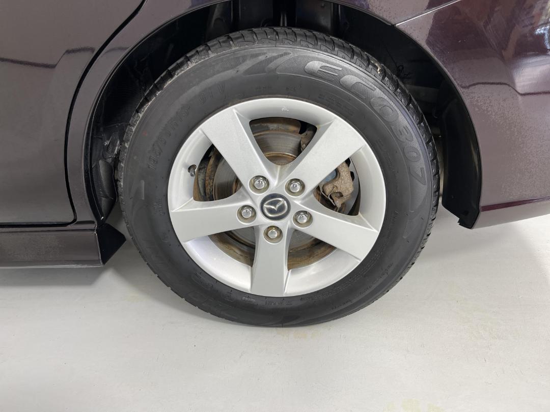 Photo '11' of Mazda Premacy