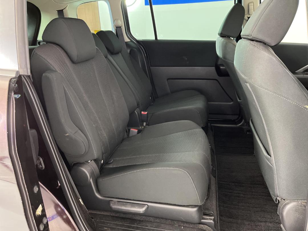 Photo '19' of Mazda Premacy