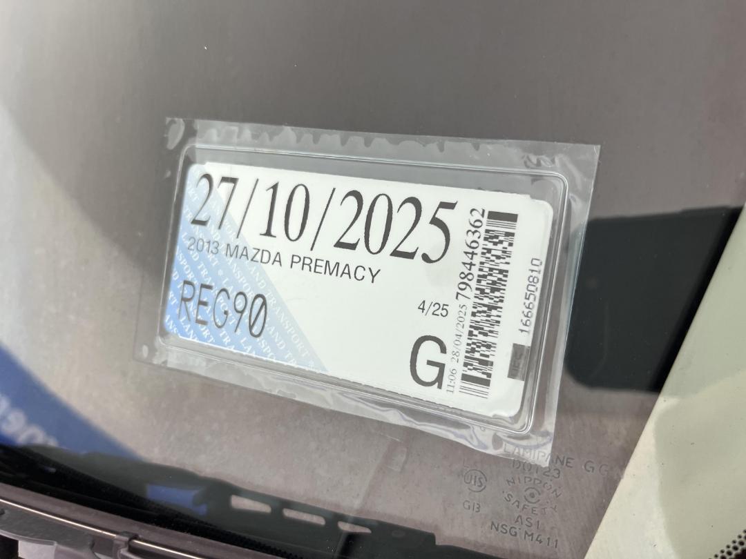 Photo '23' of Mazda Premacy