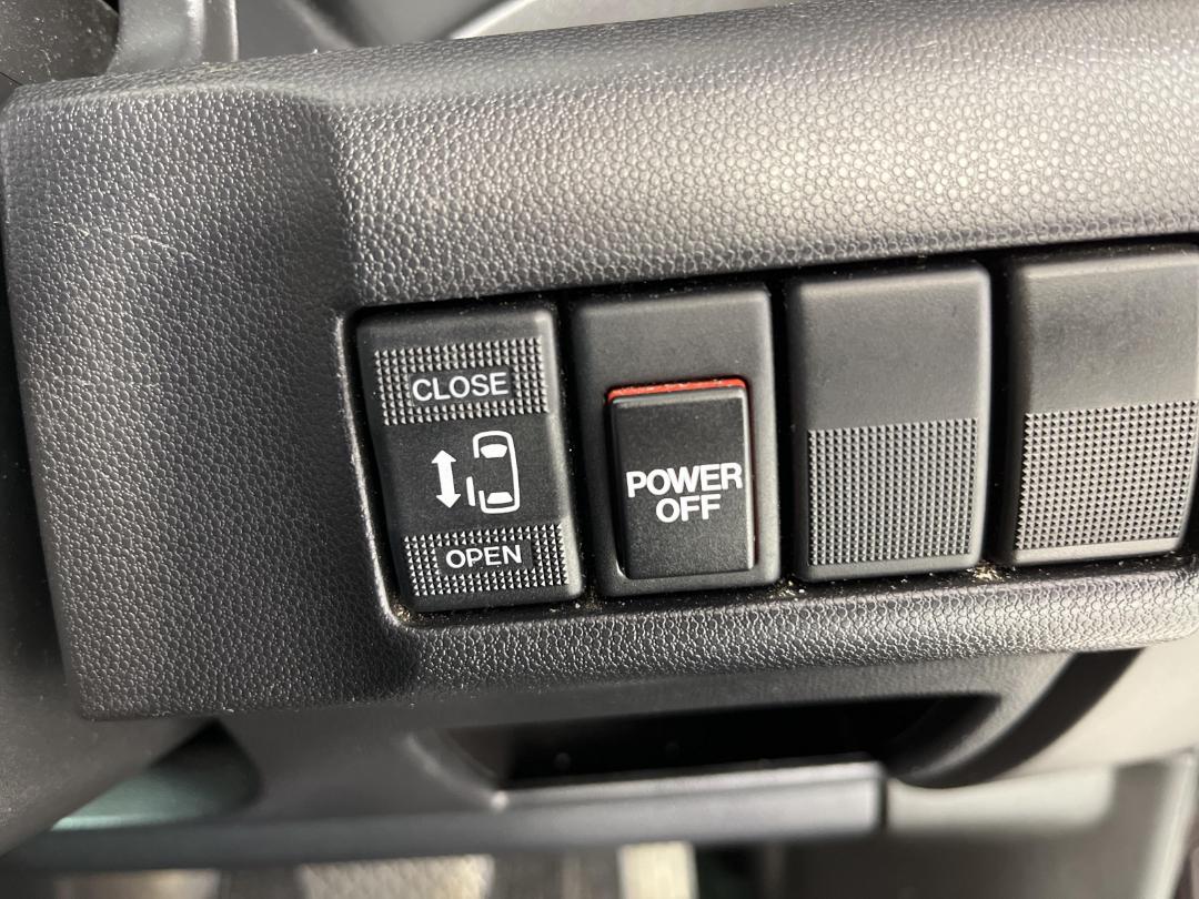 Photo '25' of Mazda Premacy