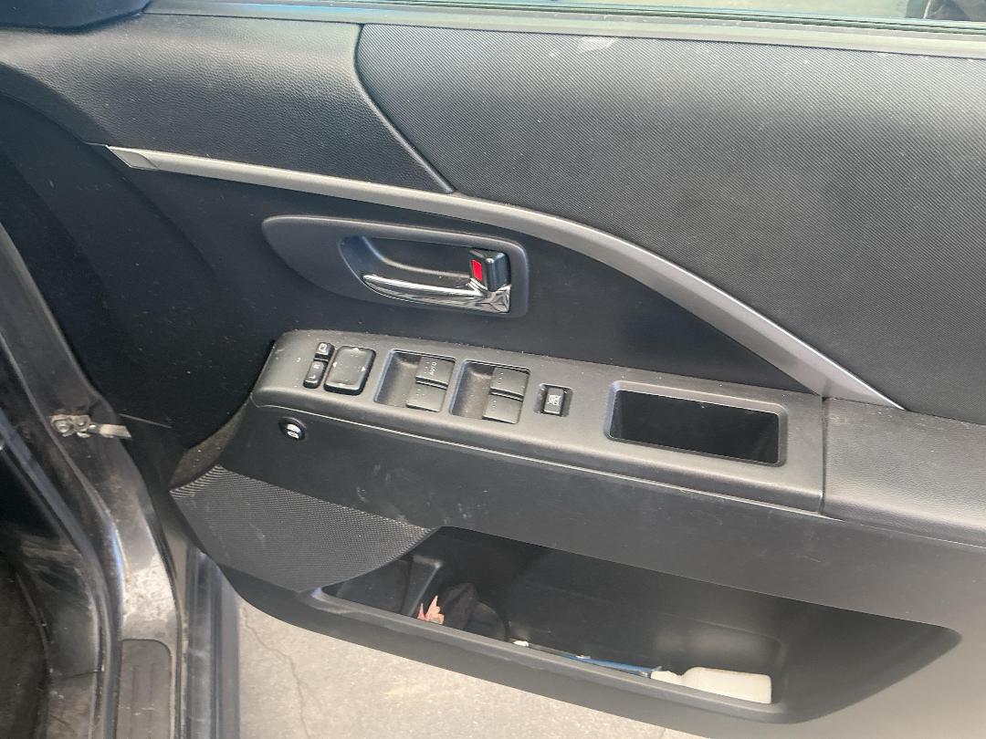 Photo '24' of Mazda Premacy Photo '24' of Mazda Premacy