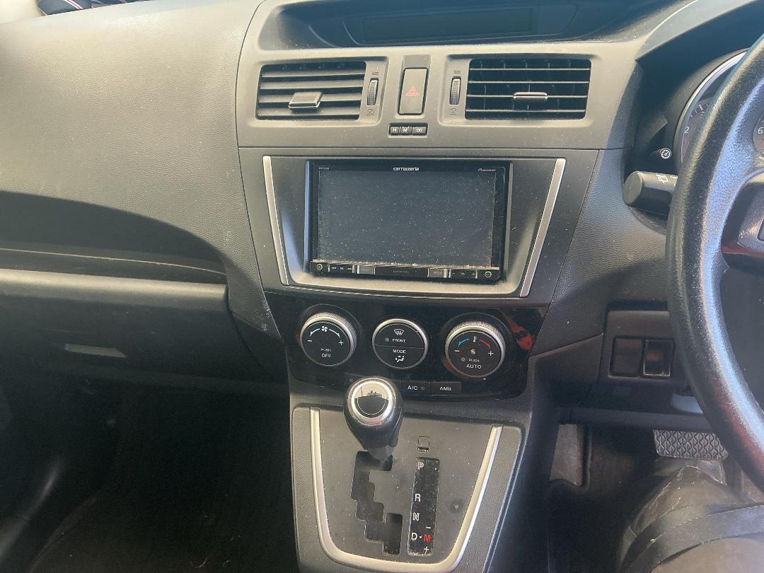 Photo '28' of Mazda Premacy Photo '28' of Mazda Premacy