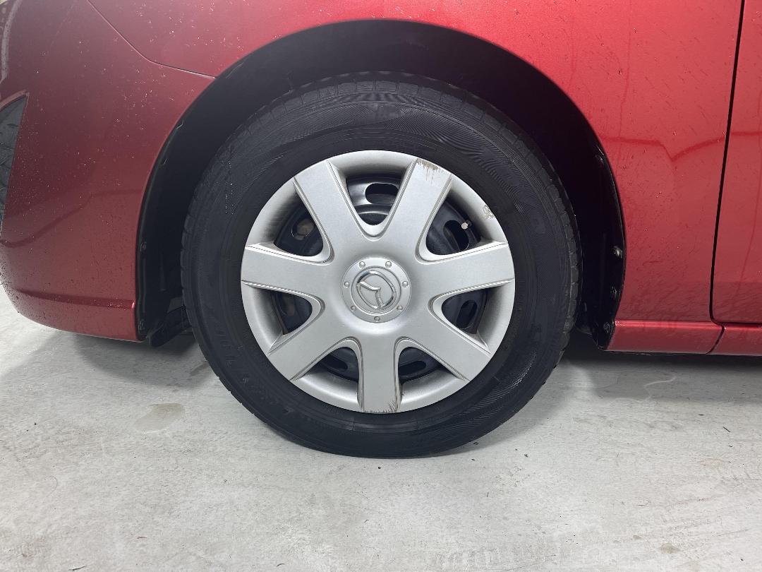 Photo '10' of Mazda Premacy