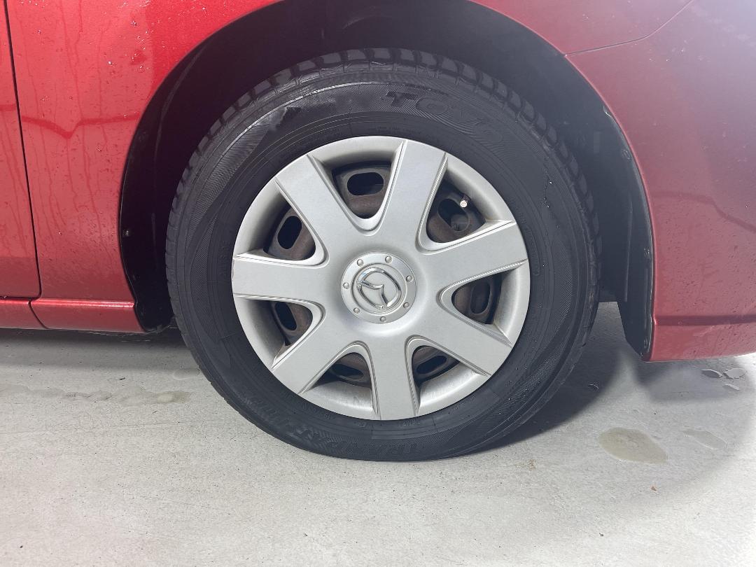 Photo '9' of Mazda Premacy