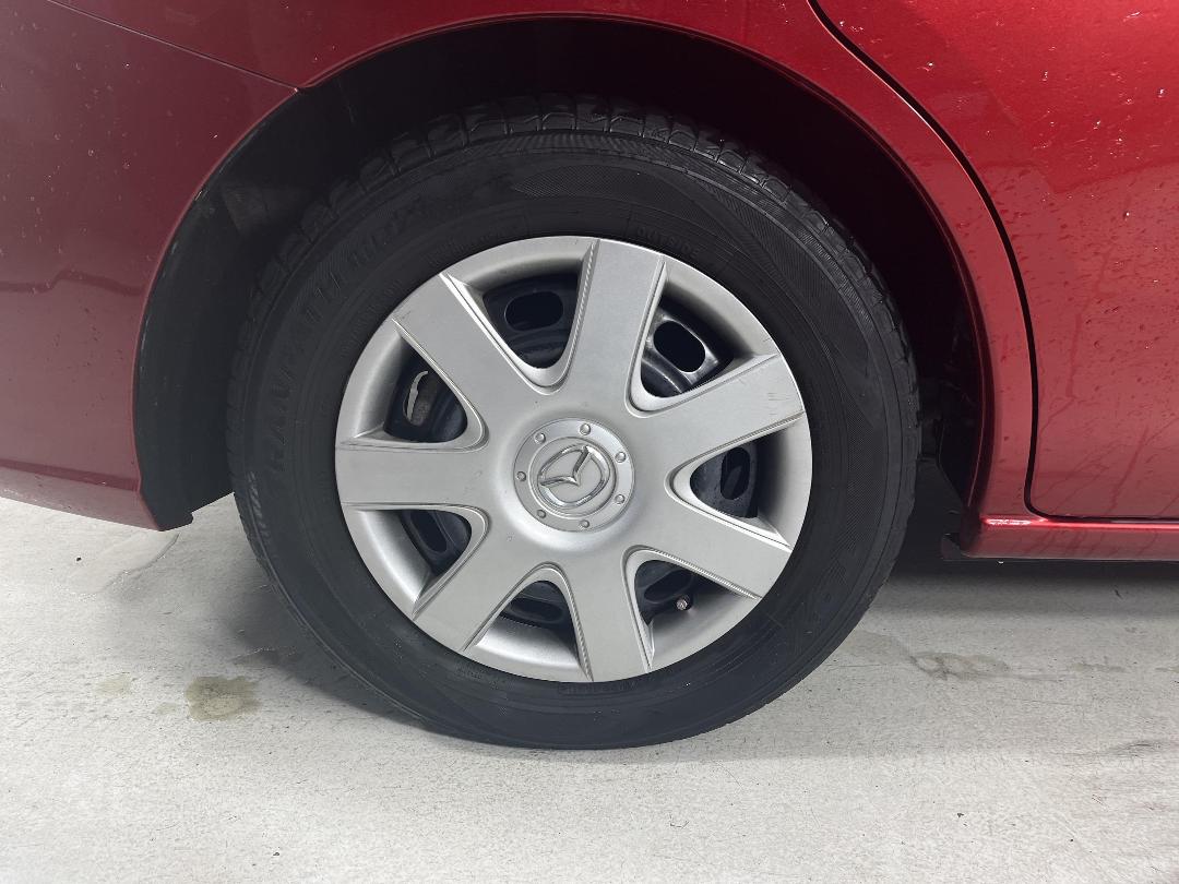 Photo '12' of Mazda Premacy