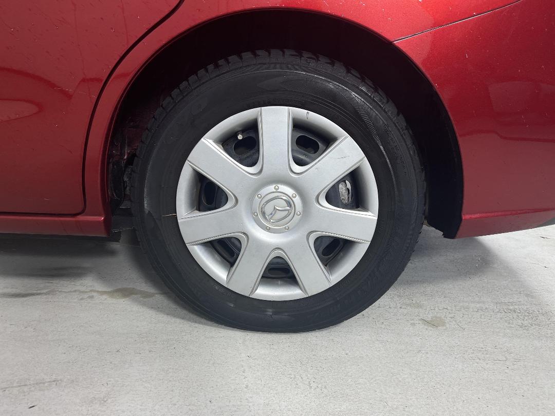 Photo '11' of Mazda Premacy