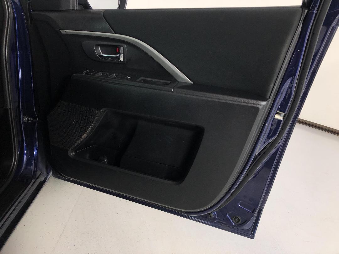 Photo '15' of Mazda Premacy