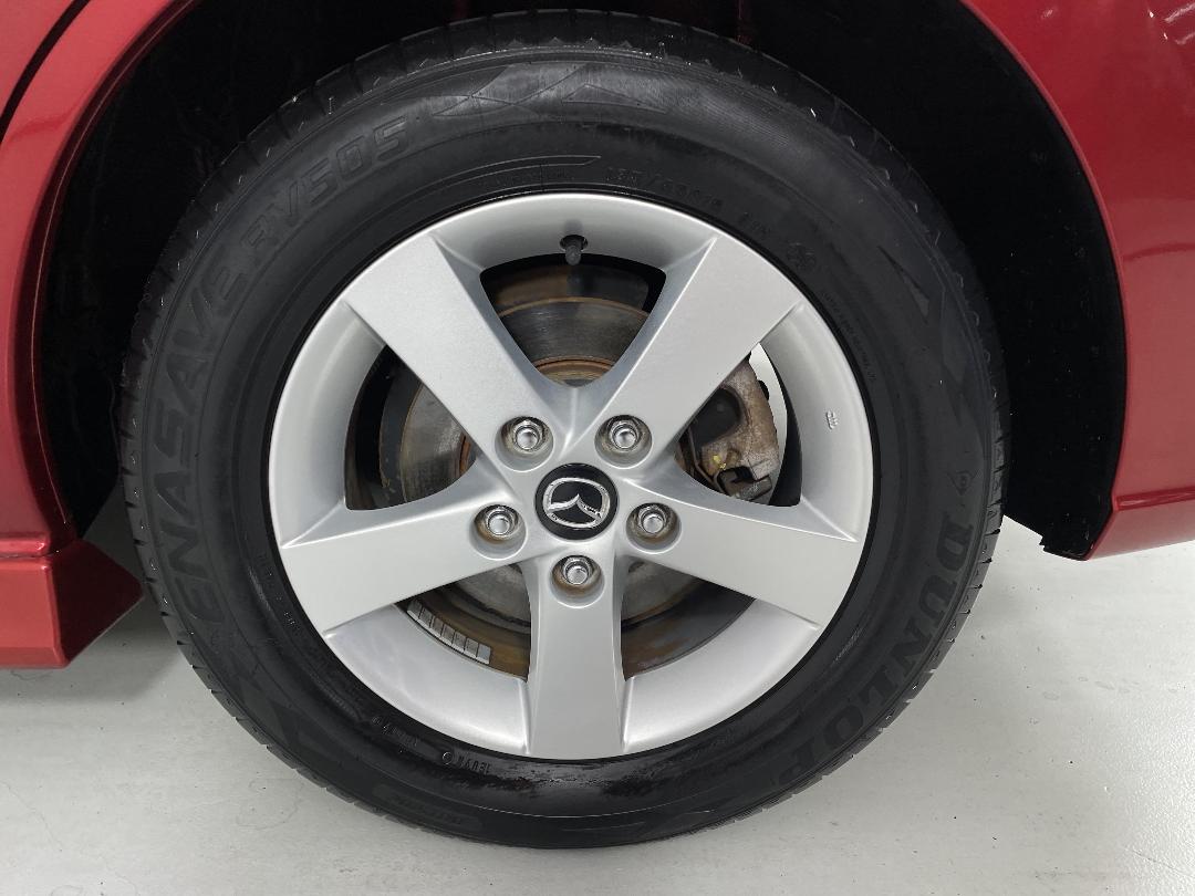 Photo '11' of Mazda Premacy