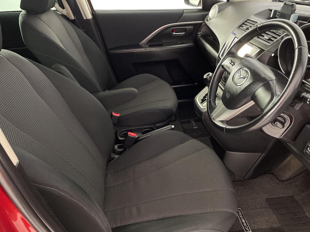 Photo '16' of Mazda Premacy