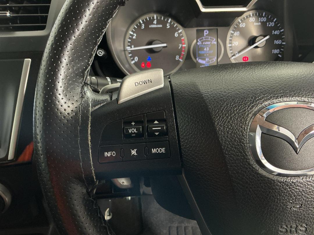 Photo '22' of Mazda Premacy