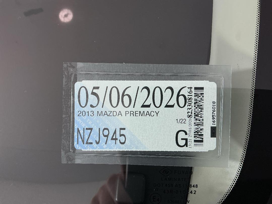 Photo '27' of Mazda Premacy