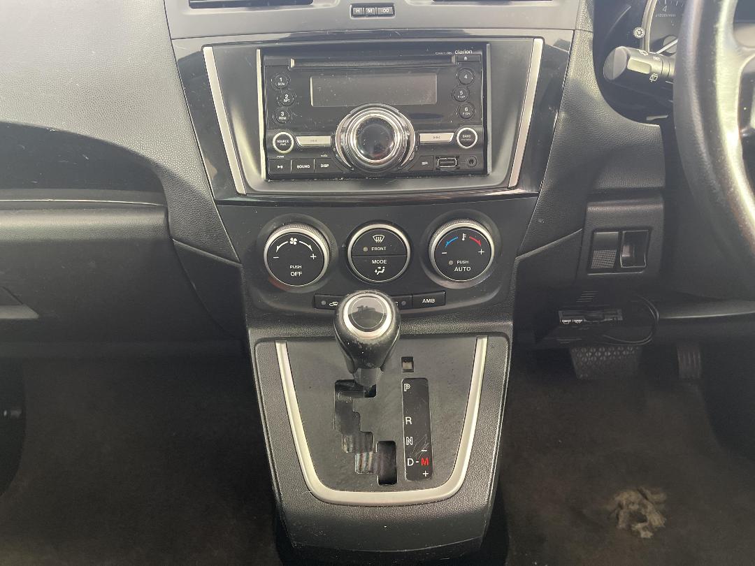 Photo '18' of Mazda Premacy Photo '18' of Mazda Premacy