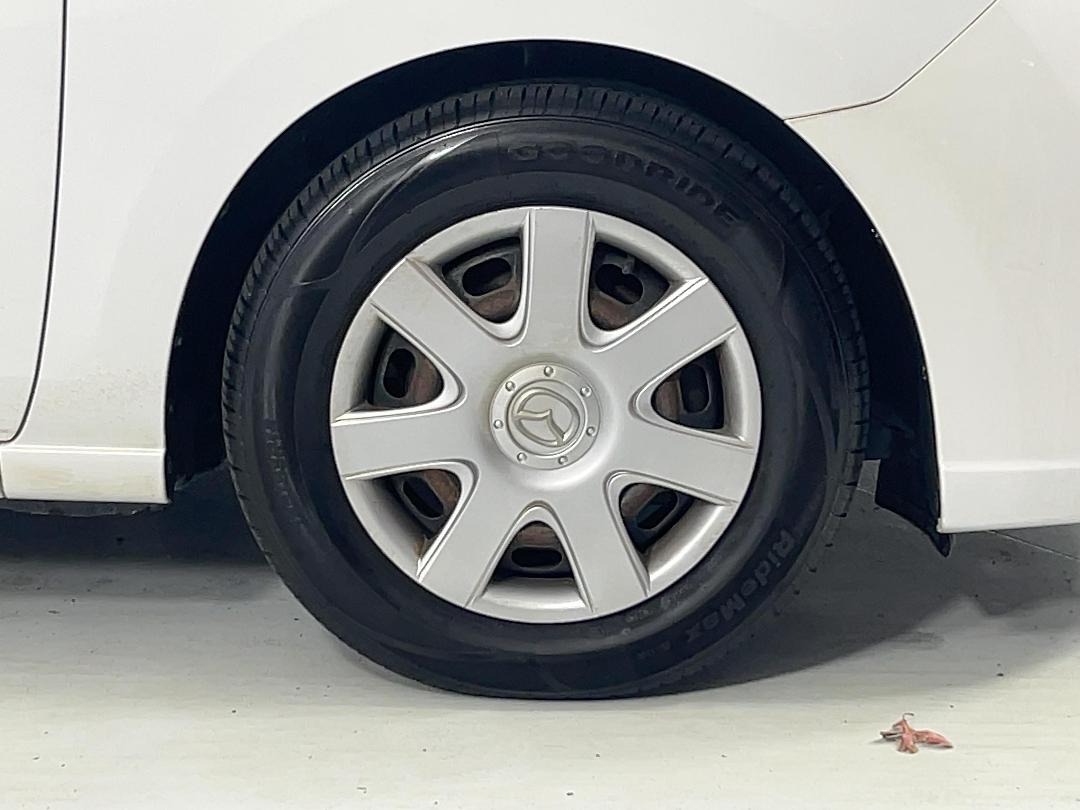 Photo '9' of Mazda Premacy