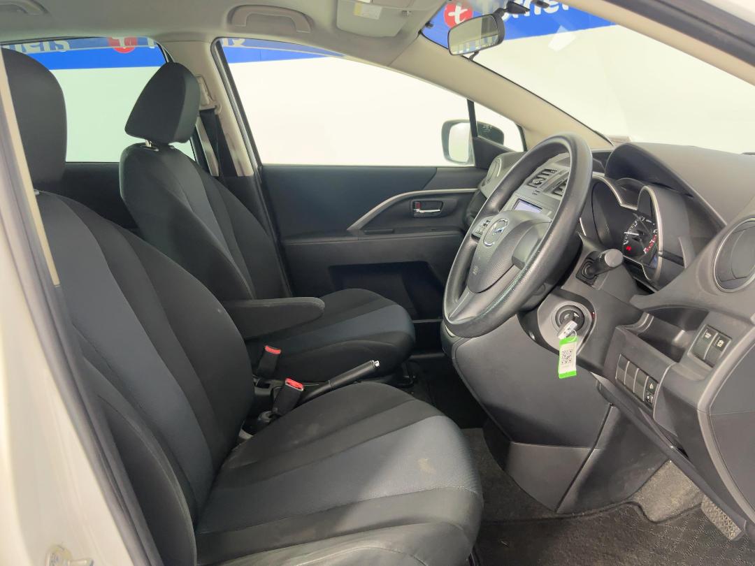 Photo '16' of Mazda Premacy