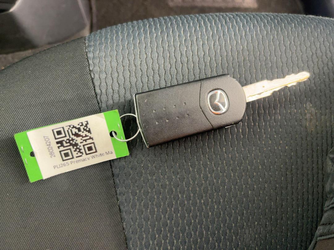 Photo '22' of Mazda Premacy