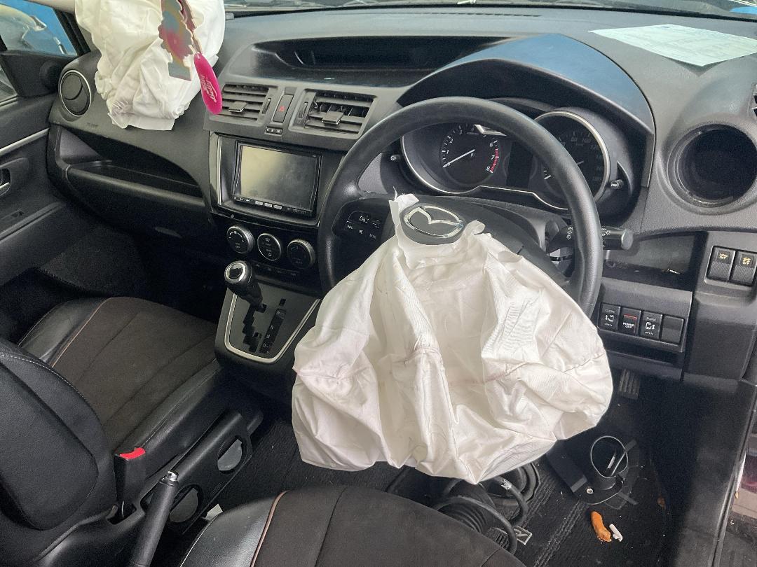 Photo '29' of Mazda Premacy