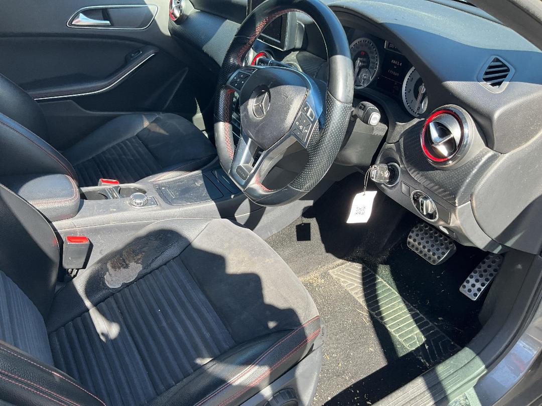 Photo '18' of Mercedes-Benz A-Class A250 Sport Photo '18' of Mercedes-Benz A-Class A250 Sport