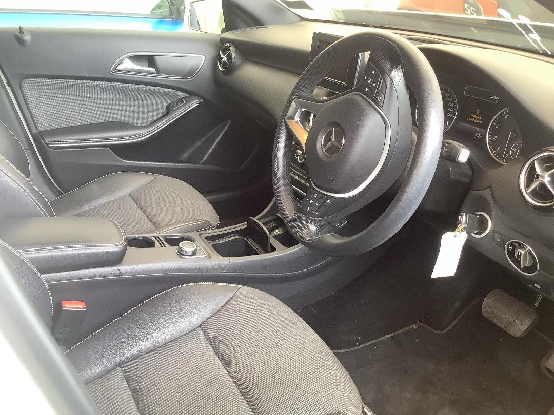 Photo '12' of Mercedes-Benz A-Class A180 Photo '12' of Mercedes-Benz A-Class A180