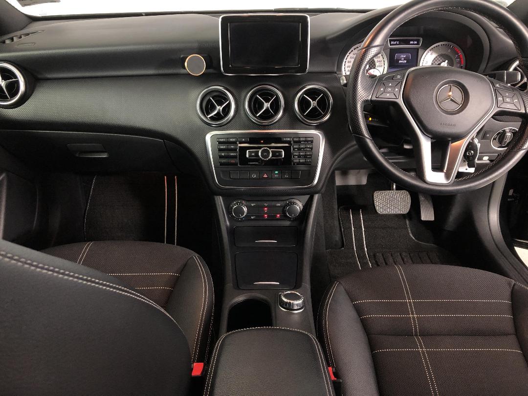 Photo '17' of Mercedes-Benz A180