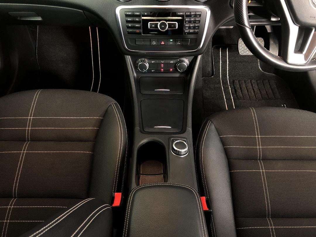 Photo '18' of Mercedes-Benz A180