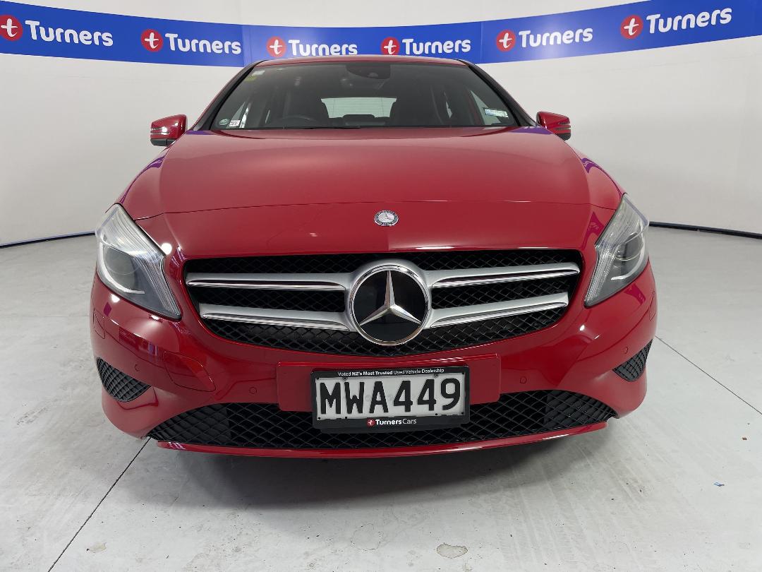 Photo '2' of Mercedes-Benz A180 Photo '2' of Mercedes-Benz A180